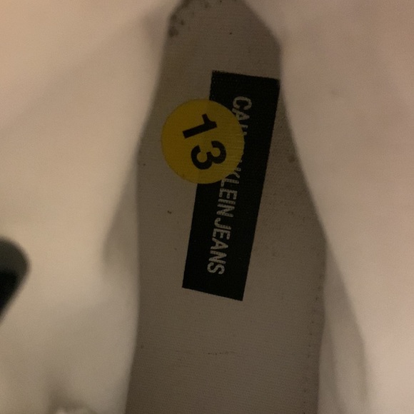 SALE Men’s Calvin Klein Sneakers - Picture 7 of 12